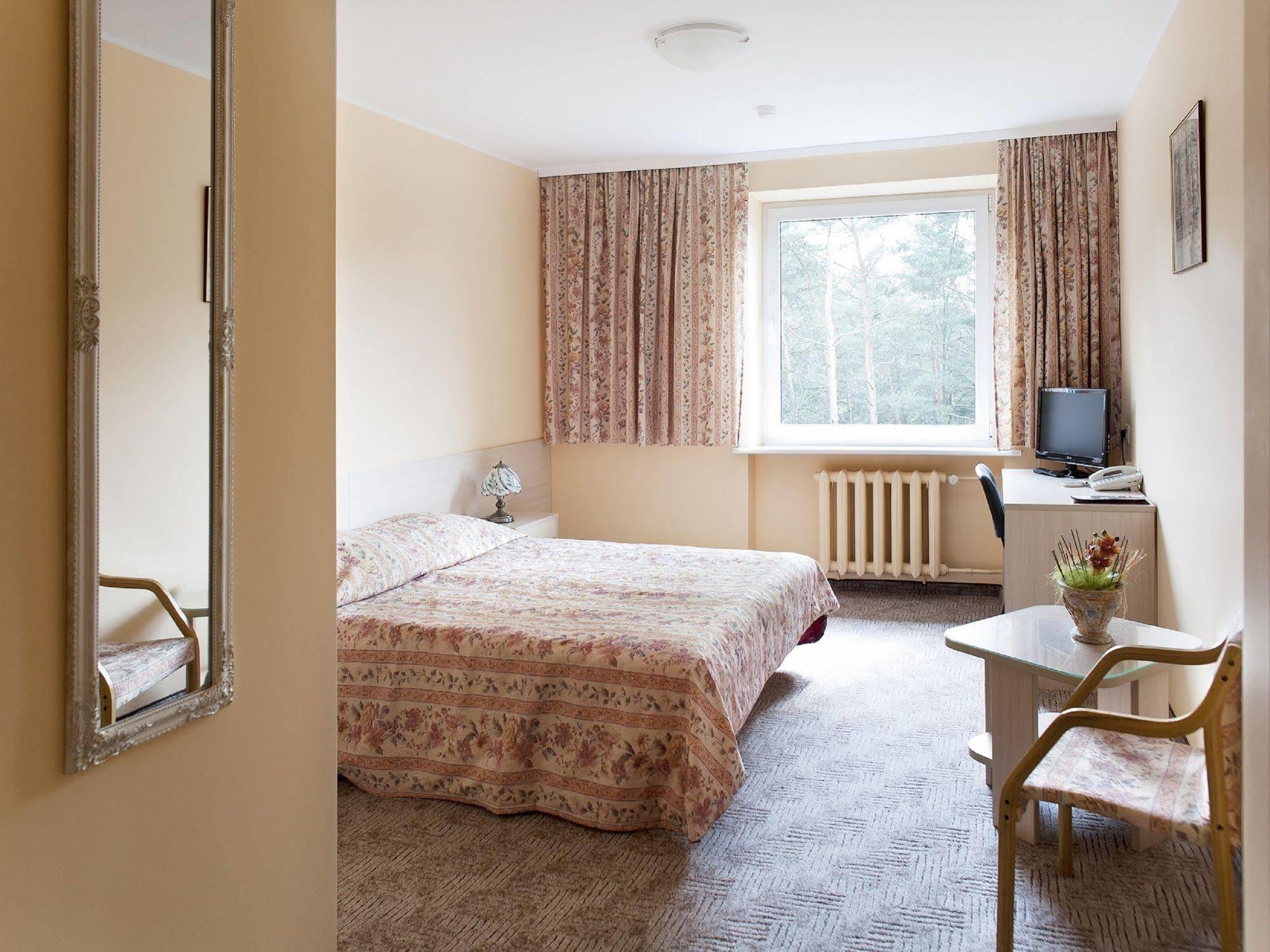 Karolina Park Hotel