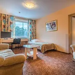 Karolina Park Hotel